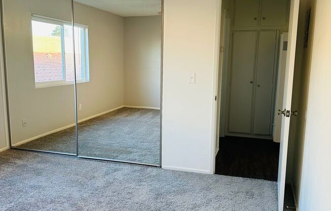 1 bed, 1 bath, 698 sqft, $2,050, Unit 36