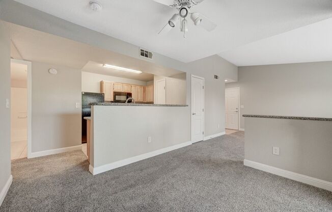 3 beds, 2 baths, $1,495, Unit # 2065