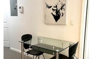 2 beds, 1 bath, $5,395, Unit 2D