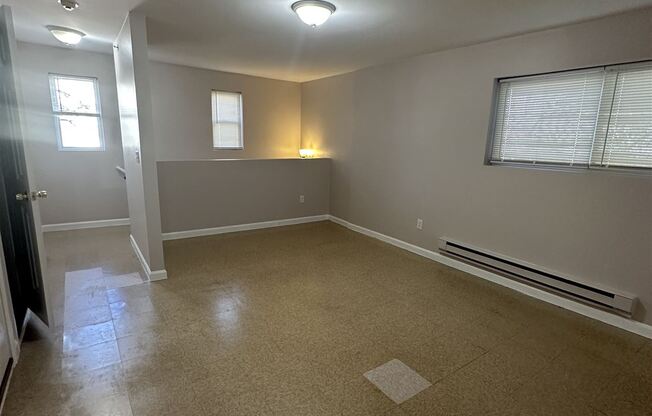 295 Spruce St Apt 3