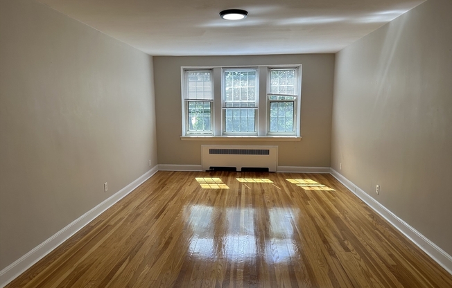 1 bed, 1 bath, 750 sqft, $2,650, Unit 411