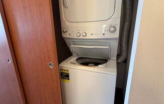 2 beds, 2 baths, 966 sqft, $2,095, Unit C107