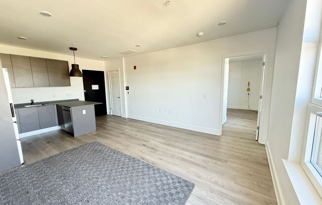 2 beds, 2 baths, 701 sqft, $3,749, Unit 604