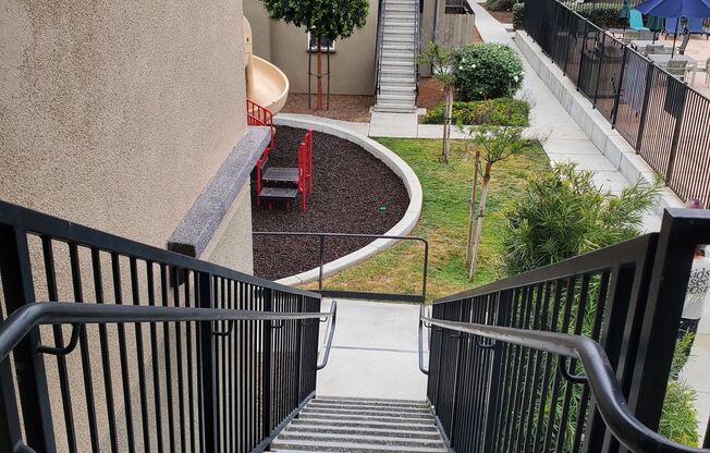 2 beds, 2 baths, 1,086 sqft, $2,200, Unit 64204