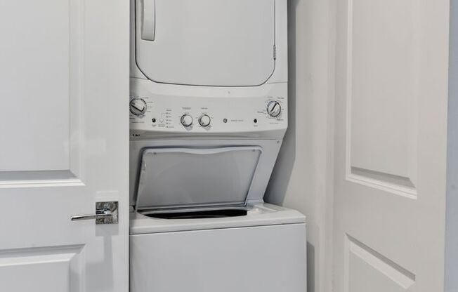 1 bed, 1 bath, 535 sqft, $2,600, Unit 1E