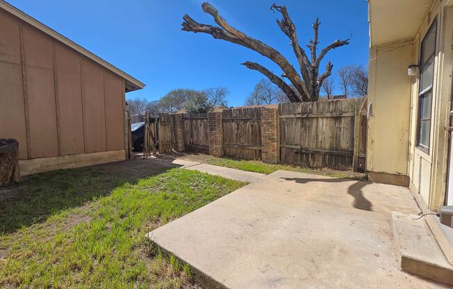 1201 Dobie Drive