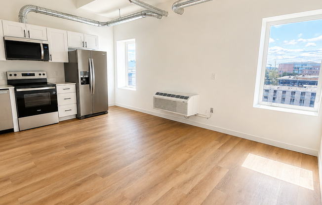 1 bed, 1 bath, 598 sqft, $1,525, Unit 110
