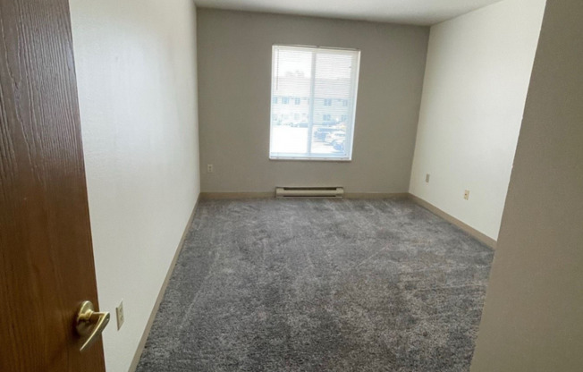 2 beds, 1 bath, 1,000 sqft, $1,000, Unit TE218X-225