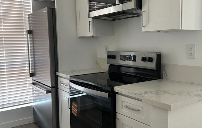 222 N. Avenue 66