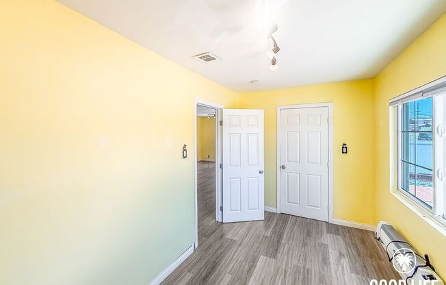 Cozy 2BD/2BA Home in Ramona with Front Patio, Included Landscaping & A/C