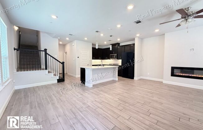 2130 ARGOLIS DR