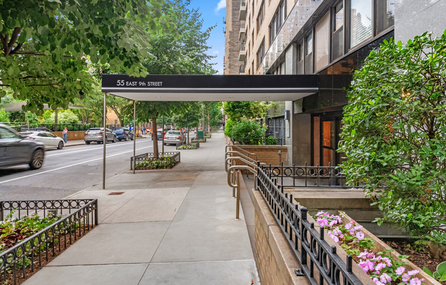 Studio, 1 bath, 744 sqft, $6,000, Unit 1F