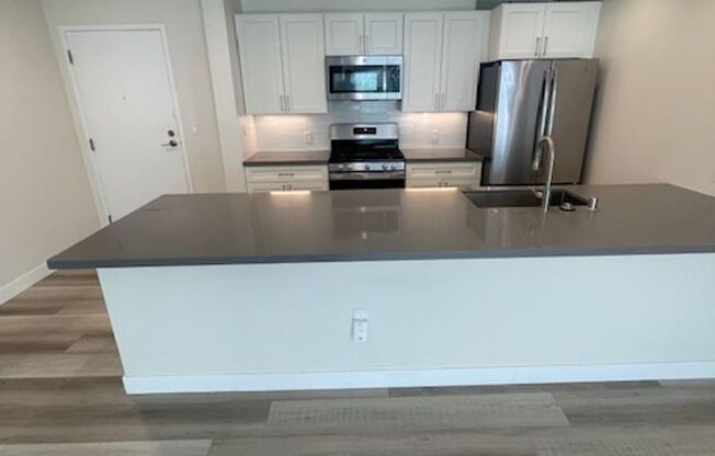 2 beds, 1 bath, 970 sqft, $3,095, Unit 202