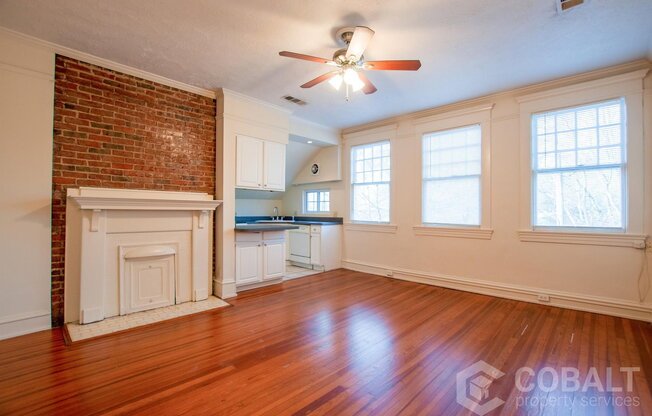 867 Rosedale Road NE - 1