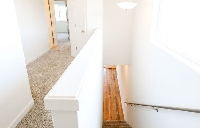 Charming 3 Bdrm 2.5 Bath in Ridgefield
