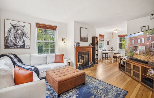 Your dream rental in Fairlington Village awaits!