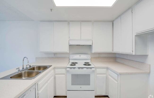 Flamingo Garden Senior Apartments in El Monte, CA