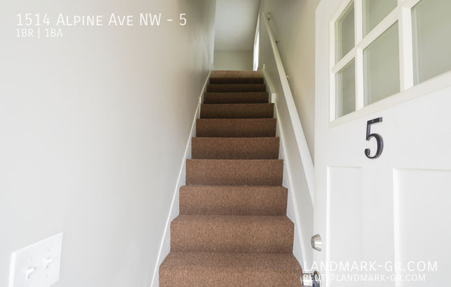 1514 ALPINE AVE NW