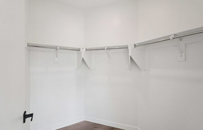 2 beds, 2 baths, 1,014 sqft, $2,518, Unit 306