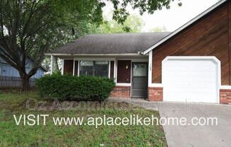 109 SE GREYSTONE DR