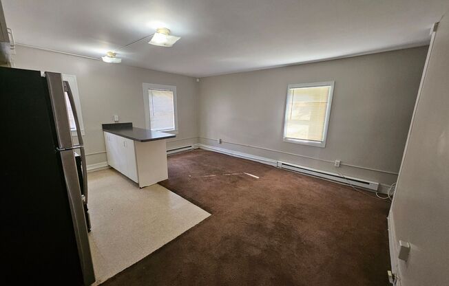 1 bed, 1 bath, $1,050