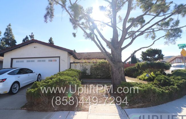 4 Bed 2 Bath Home With Fenced Backyard