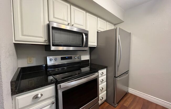 2 beds, 2 baths, $1,550, Unit #2