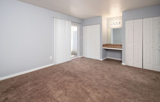 2 beds, 1 bath, 1,200 sqft, $1,350