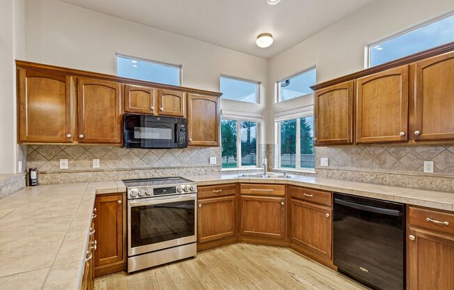 LUXURY PATIO HOME IN DISTRICT 20 SHOWING BEGIN AUGUST 1ST