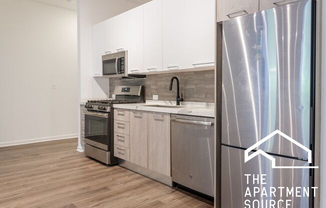 2 beds, 2 baths, $2,795, Unit 208