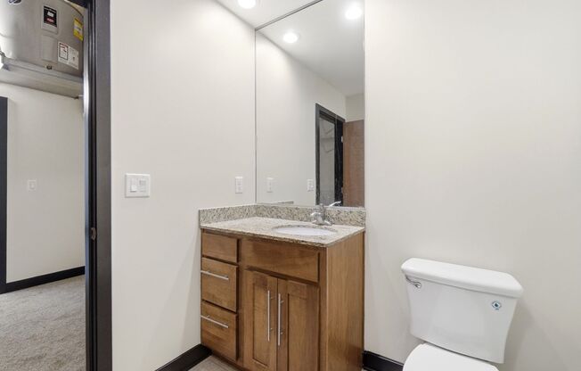 1 bed, 1.5 baths, 1,192 sqft, $1,989, Unit 508