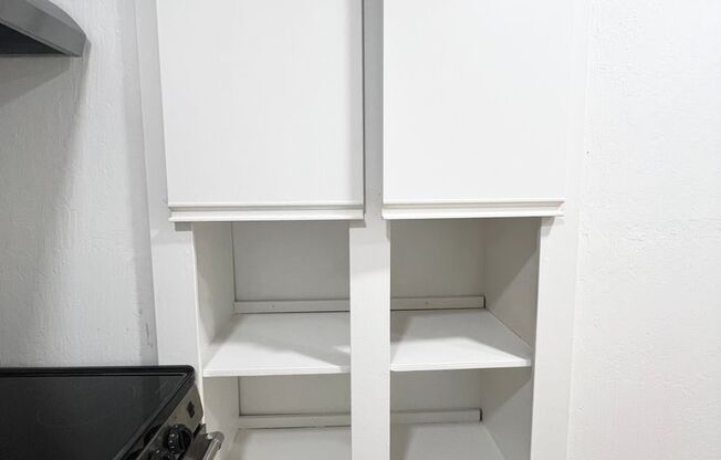 Studio, 1 bath, 480 sqft, $1,395, Unit 118