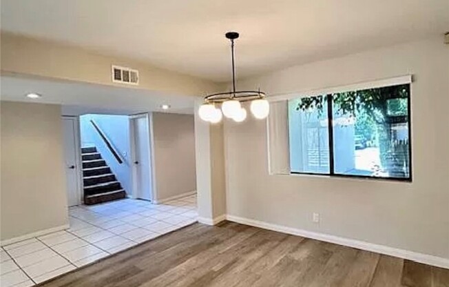 3 beds, 2.5 baths, 2,054 sqft, $3,995, Unit 18