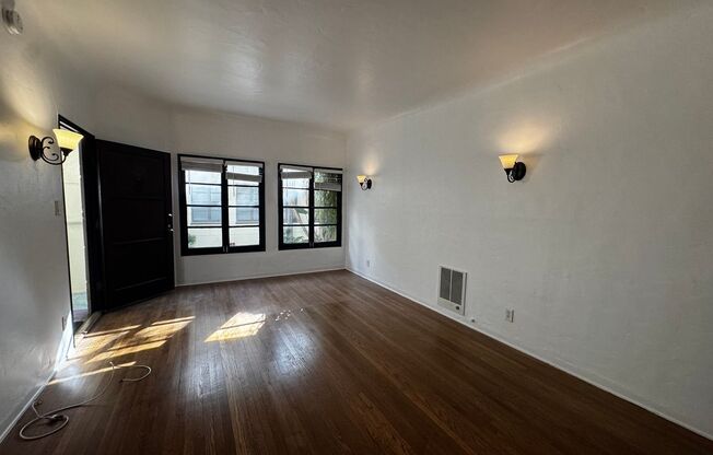 Studio, 1 bath, $1,595, Unit 106