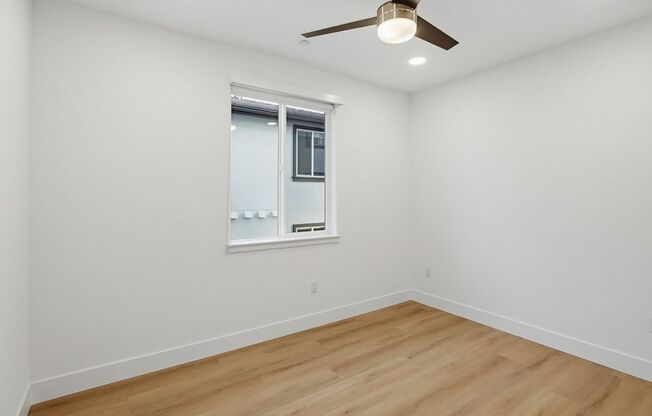 2 beds, 2 baths, 725 sqft, $2,195, Unit 1105