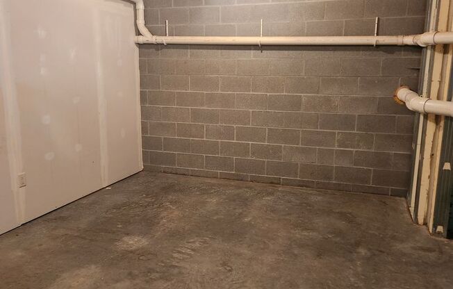 2 beds, 2.5 baths, 1,316 sqft, $1,965, Unit SU10_104