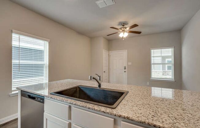 1 bed, 1 bath, 851 sqft, $1,550, Unit 10171P