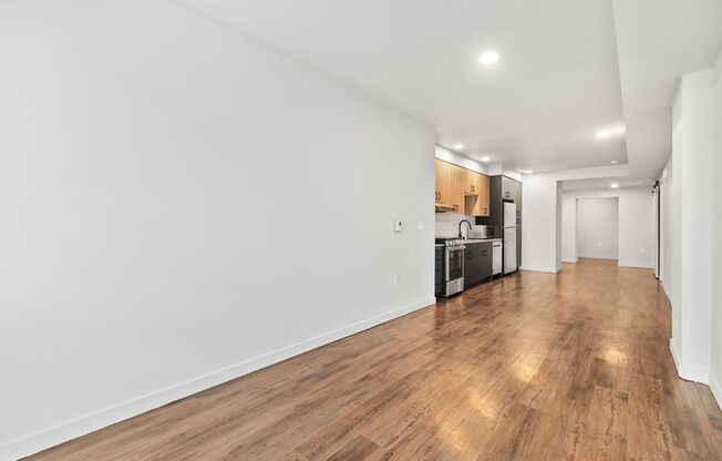 2 beds, 1 bath, 660 sqft, $2,850, Unit 311