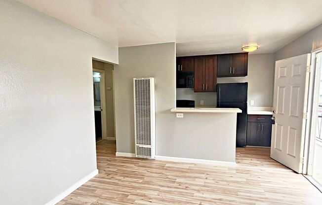 1 bed, 1 bath, 606 sqft, $1,795, Unit 02