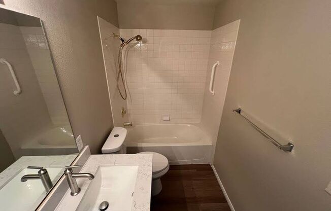 3 beds, 2 baths, $2,350