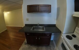 1 bed, 1 bath, $925, Unit #206