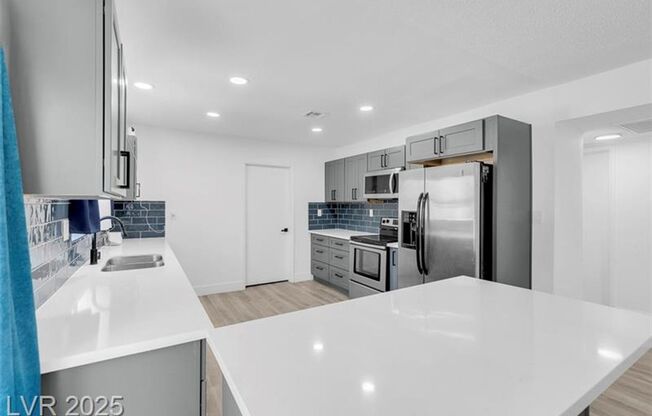 Gorgeous single-story home ready for move-in!