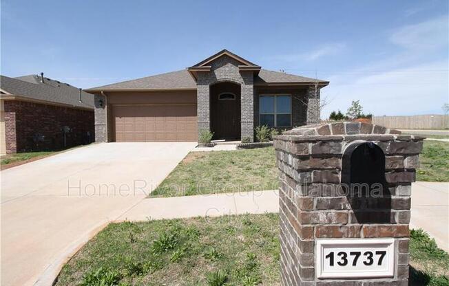 13737 THE BRK BLVD