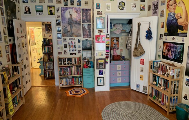 43 LINDEN ST