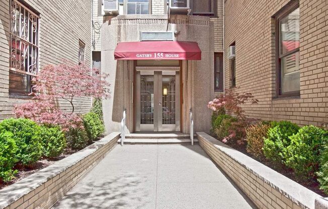155 W 71 ST