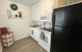 1 bed, 1 bath, $895