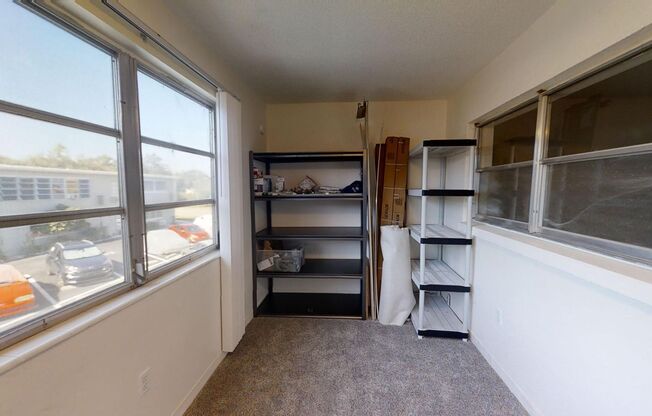 2 beds, 1 bath, $1,800