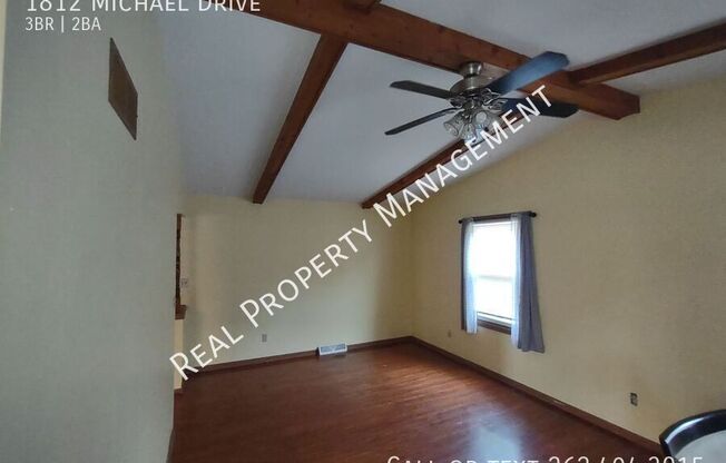 1812 MICHAEL DR