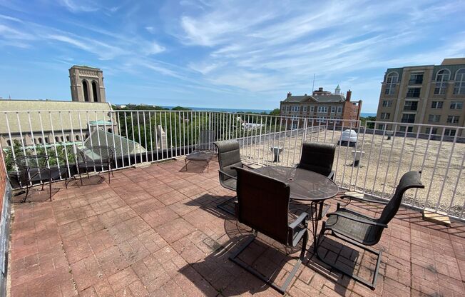 3 beds, 2 baths, 1,200 sqft, $3,450, Unit 1616 - 4A