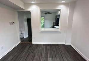 3 beds, 3 baths, 1,200 sqft, $3,300, Unit B